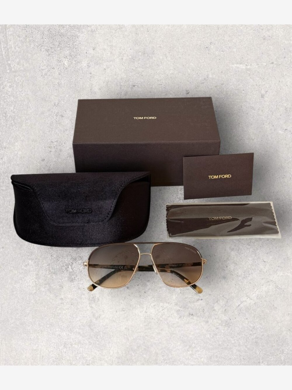 Tom Ford Maxwell TF1019 Aviator Sunglasses | Full Set | NWOT